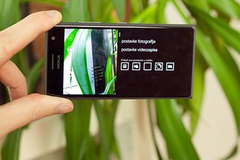 Nokia-Lumia-735-recenzija-iz-ruke-hands-on-review-6.jpg